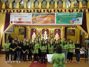The Alyth Youth Singers entertained older people of all faiths at the Shree Swaminarayan Temple, Golders Green.
