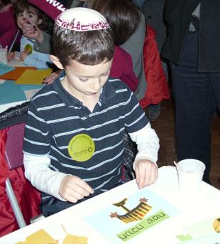 Pupils from Mathilda Marks Kennedy School helped make Chanukkah cards for the British and Israeli armed forces 