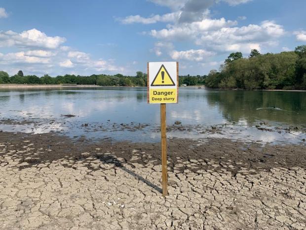 Borehamwood Times: What Aldenham Reservoir has been reduced to over the last two years