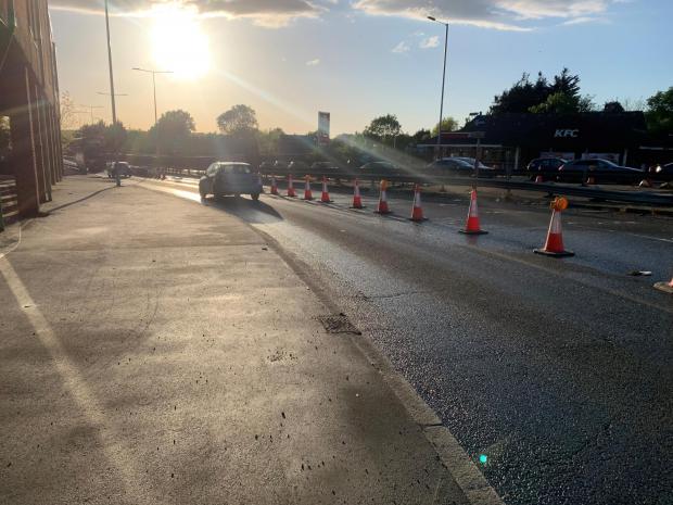Borehamwood Times: Lane closure from Apex Corner onto the A41 approaching the bridge that is being repaired 