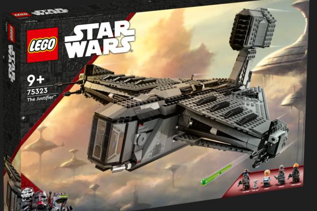 Borehamwood Times: LEGO® Star Wars™ The Justifier™. Credit: LEGO
