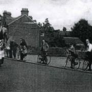 Step back in time: a runner passes through Borehamwood in the 1948 Olympic marathon